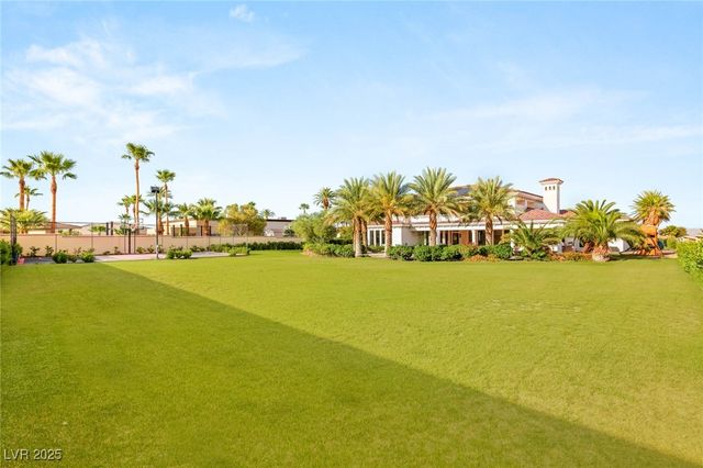 8895 South Tenaya Way, Las Vegas, NV 89113