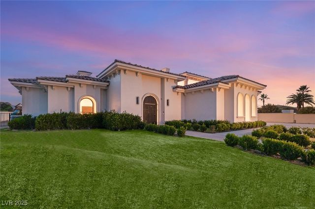 8895 South Tenaya Way, Las Vegas, NV 89113