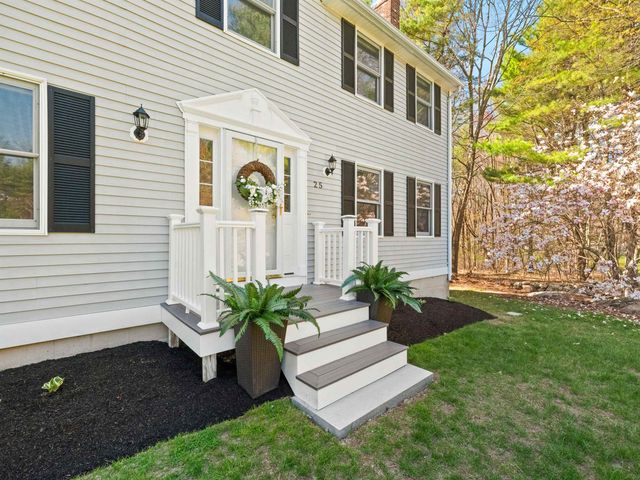 25 Fletcher Drive, Pelham, NH 03076