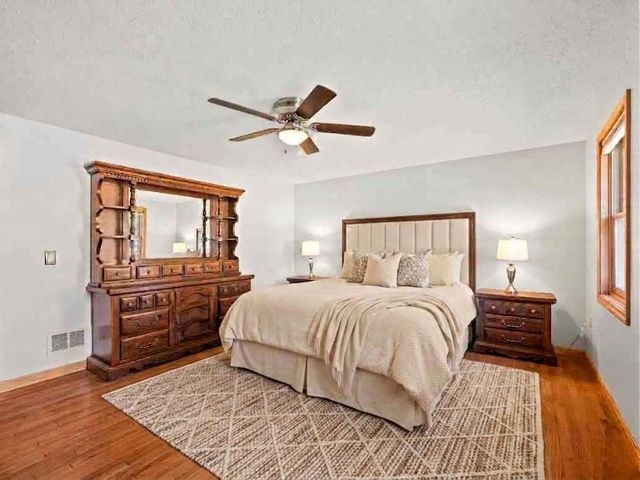 25 Fletcher Drive, Pelham, NH 03076