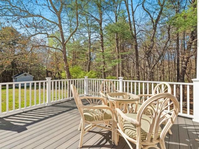 25 Fletcher Drive, Pelham, NH 03076