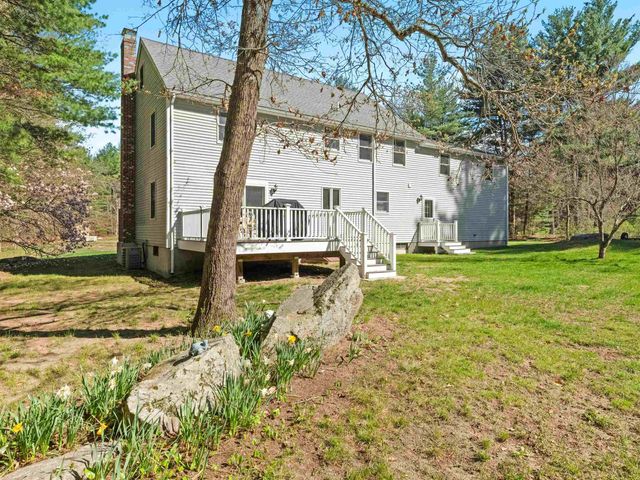 25 Fletcher Drive, Pelham, NH 03076