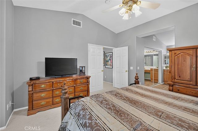 1040 Trailview Lane, Corona, CA 92881