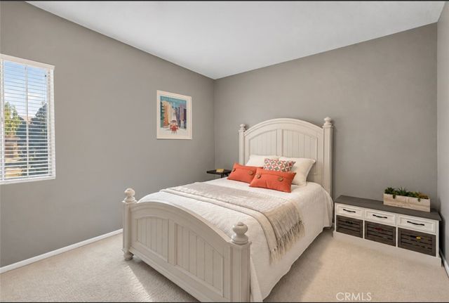 1040 Trailview Lane, Corona, CA 92881