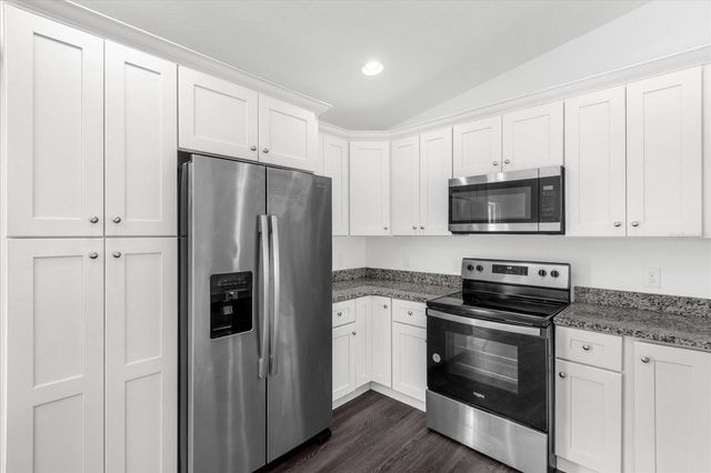 233 LOCUST PASS DRIVE, Ocala, FL 34472