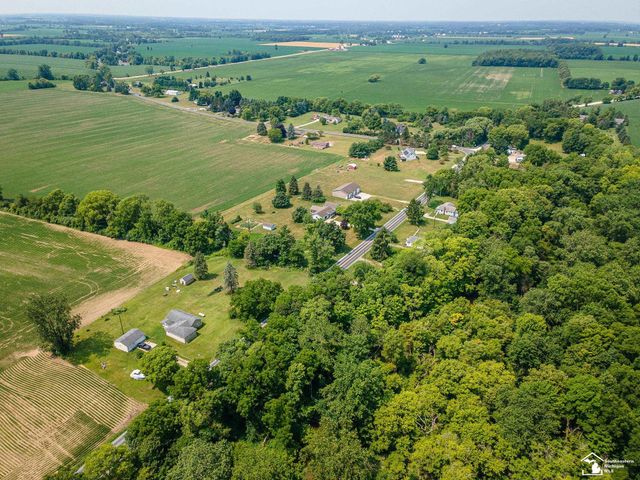 1606 Mooreville Road, Milan, MI 48160