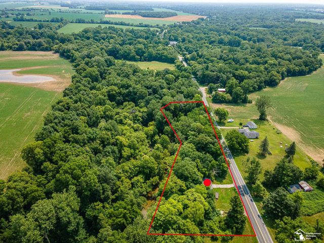 1606 Mooreville Road, Milan, MI 48160