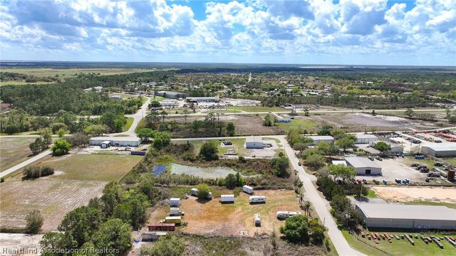 221 Commercial Place, Sebring, FL 33876