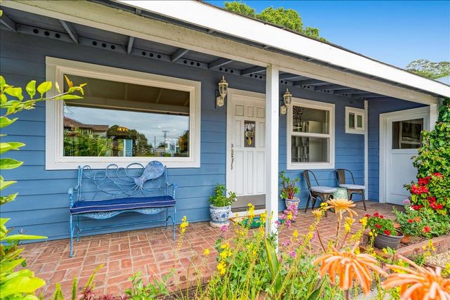735 Eaton Street, Santa Cruz, CA 95062