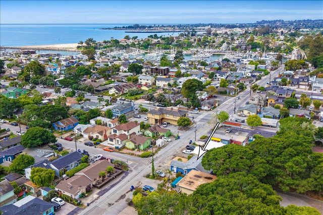 735 Eaton Street, Santa Cruz, CA 95062