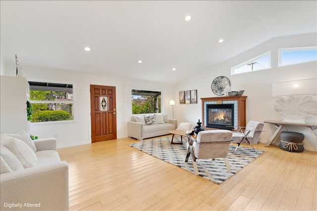 735 Eaton Street, Santa Cruz, CA 95062