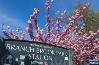 88 Forest Hill 1G, Newark, NJ 07104