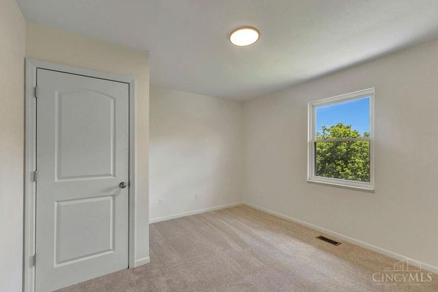 6063 Glennsbury Court, West Chester, OH 45069