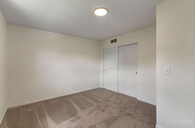 6063 Glennsbury Court, West Chester, OH 45069