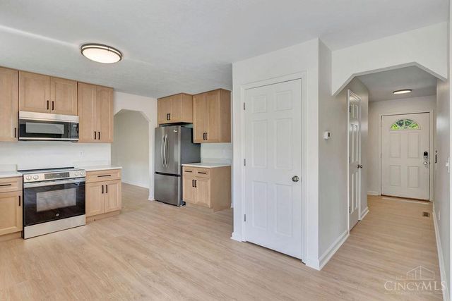 6063 Glennsbury Court, West Chester, OH 45069
