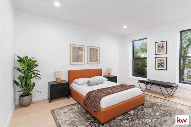 725 Quincy Street, Brooklyn, NY 11221