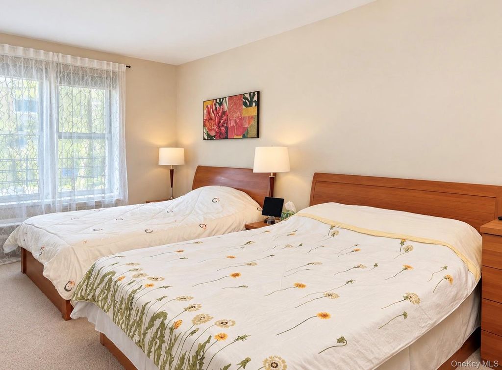 14215 FRANKLIN 2D, Flushing, NY 11355 — photo 4