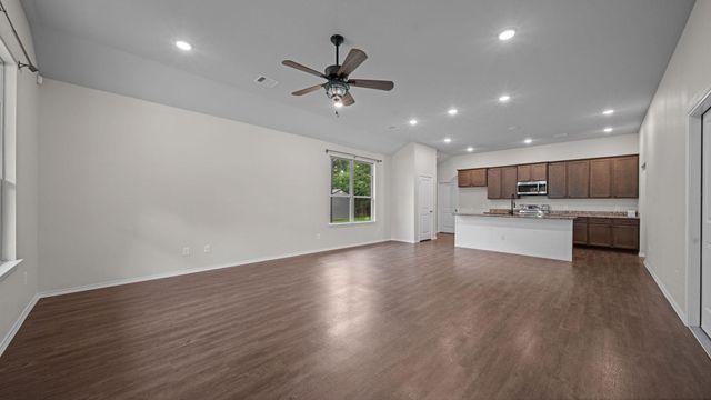 709 Little River Drive, Montgomery, TX 77316