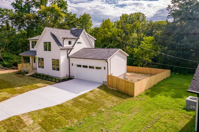 927 Currey Rd, Nashville, TN 37217