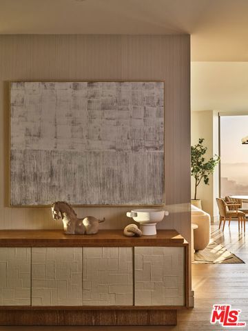 211 W Elm Court 8D, Los Angeles, CA 90067