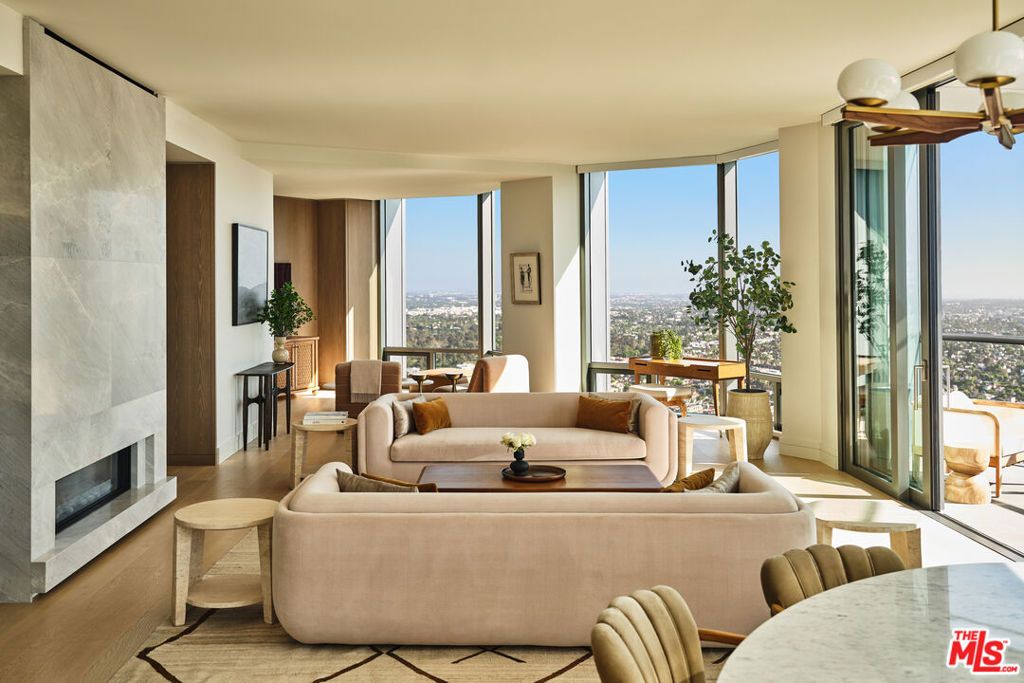 211 W Elm Court 8D, Los Angeles, CA 90067