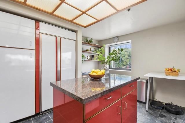 230 W Laurel Street 506, San Diego, CA 92101