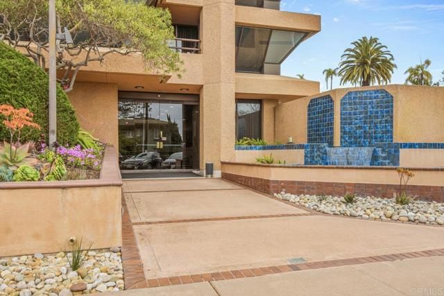 230 W Laurel Street 506, San Diego, CA 92101