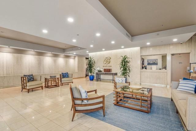 230 W Laurel Street 506, San Diego, CA 92101