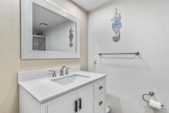 230 W Laurel Street 506, San Diego, CA 92101