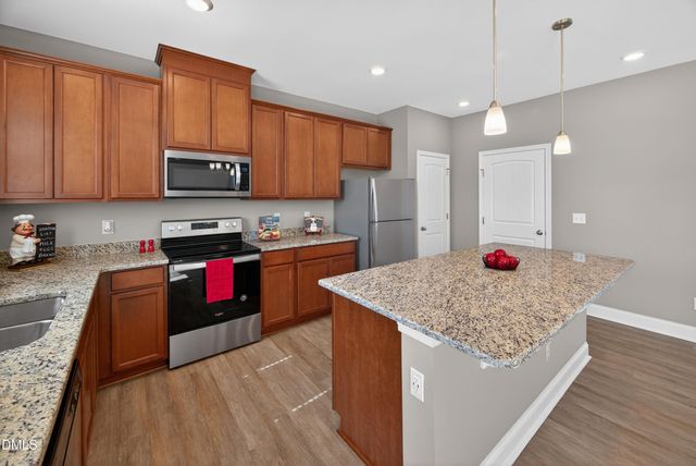 18 Harlow Court, Fuquay Varina, NC 27526