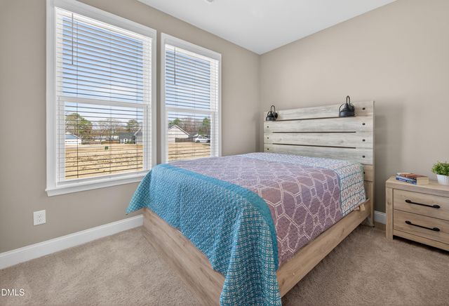 18 Harlow Court, Fuquay Varina, NC 27526