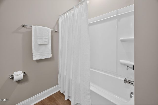 18 Harlow Court, Fuquay Varina, NC 27526