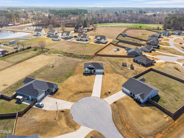 18 Harlow Court, Fuquay Varina, NC 27526