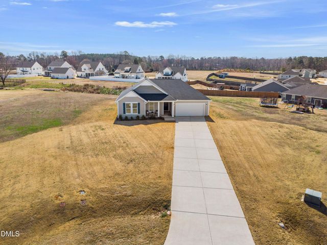 18 Harlow Court, Fuquay Varina, NC 27526