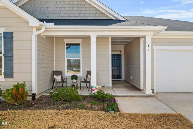 18 Harlow Court, Fuquay Varina, NC 27526