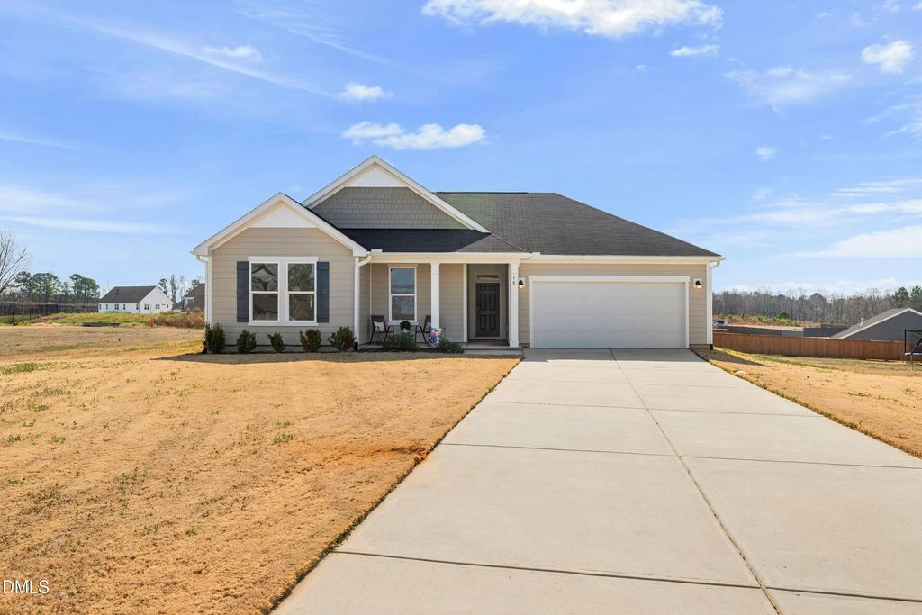 18 Harlow Court, Fuquay Varina, NC 27526