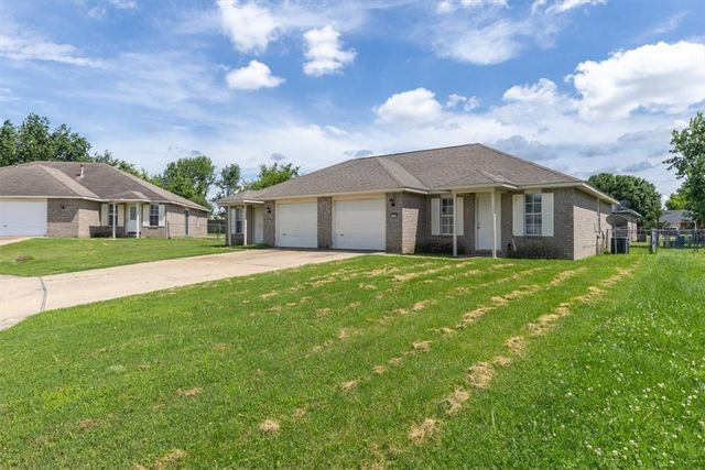 3175 Braxton Avenue, Springdale, AR 72764