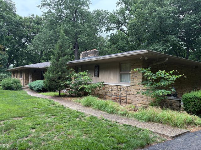 2140 W Stop 11 Road, Indianapolis, IN 46217