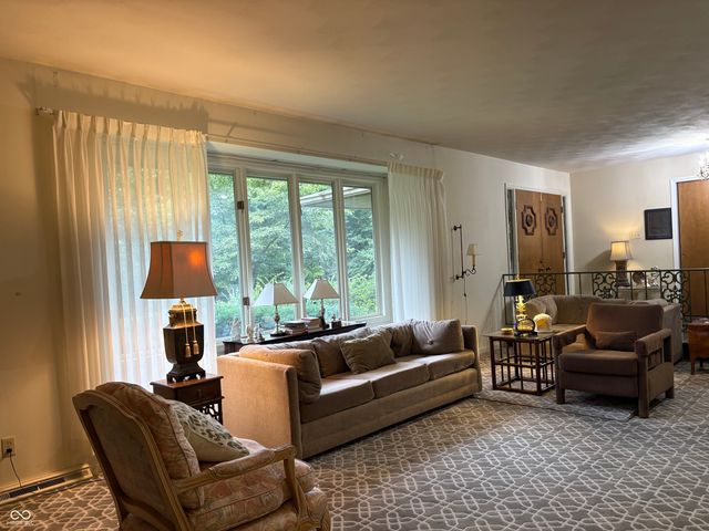 2140 W Stop 11 Road, Indianapolis, IN 46217
