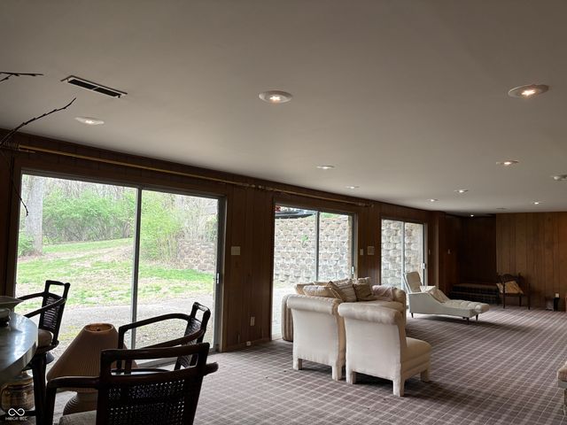 2140 W Stop 11 Road, Indianapolis, IN 46217