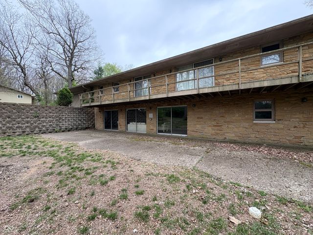 2140 W Stop 11 Road, Indianapolis, IN 46217