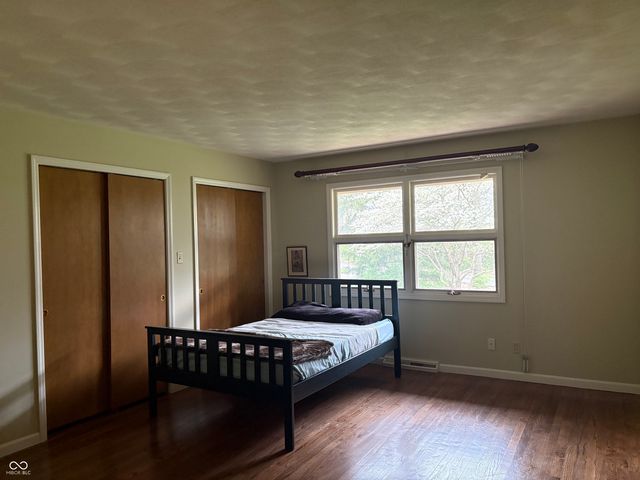2140 W Stop 11 Road, Indianapolis, IN 46217