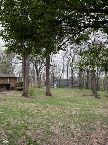 2140 W Stop 11 Road, Indianapolis, IN 46217