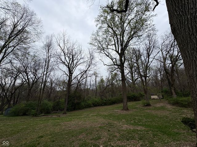 2140 W Stop 11 Road, Indianapolis, IN 46217