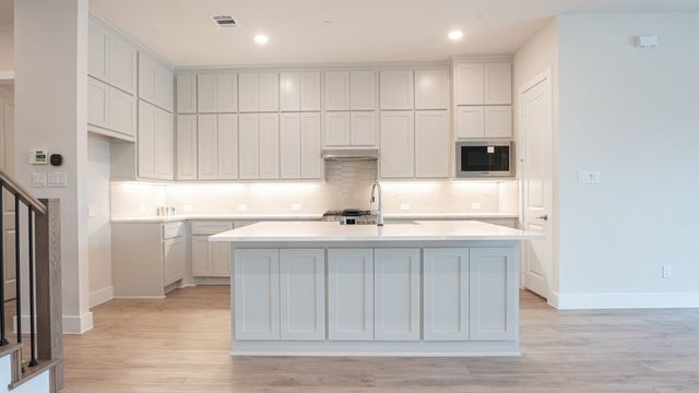 1812 Wittington, Farmers Branch, TX 75234
