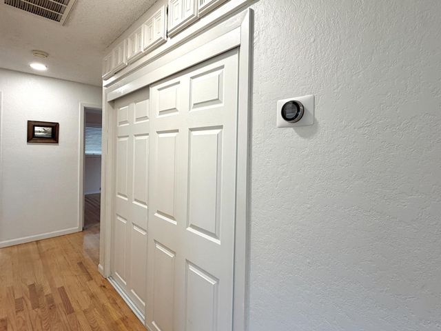 4609 North Ave, Sacramento, CA 95821