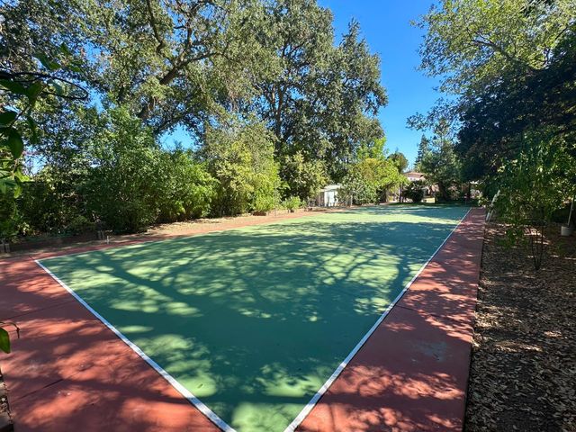 4609 North Ave, Sacramento, CA 95821