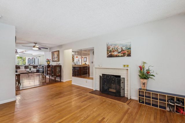 4609 North Ave, Sacramento, CA 95821