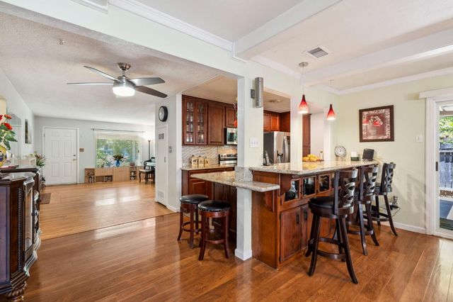 4609 North Ave, Sacramento, CA 95821