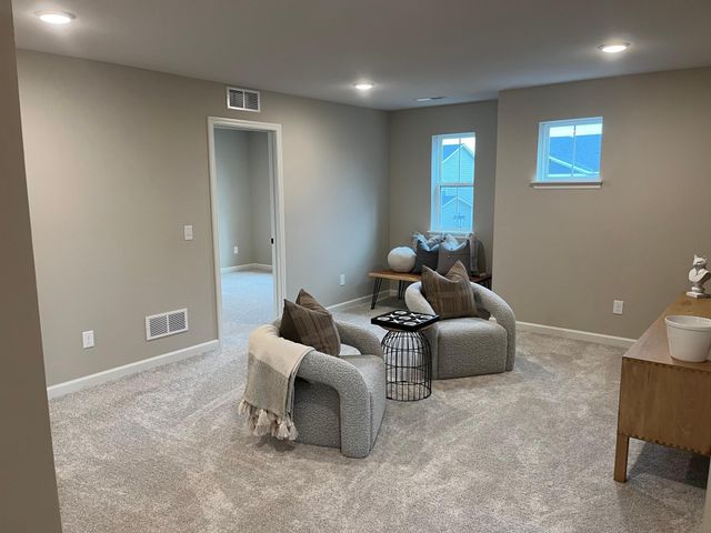 10390 Duval Road, Woodbury, MN 55129